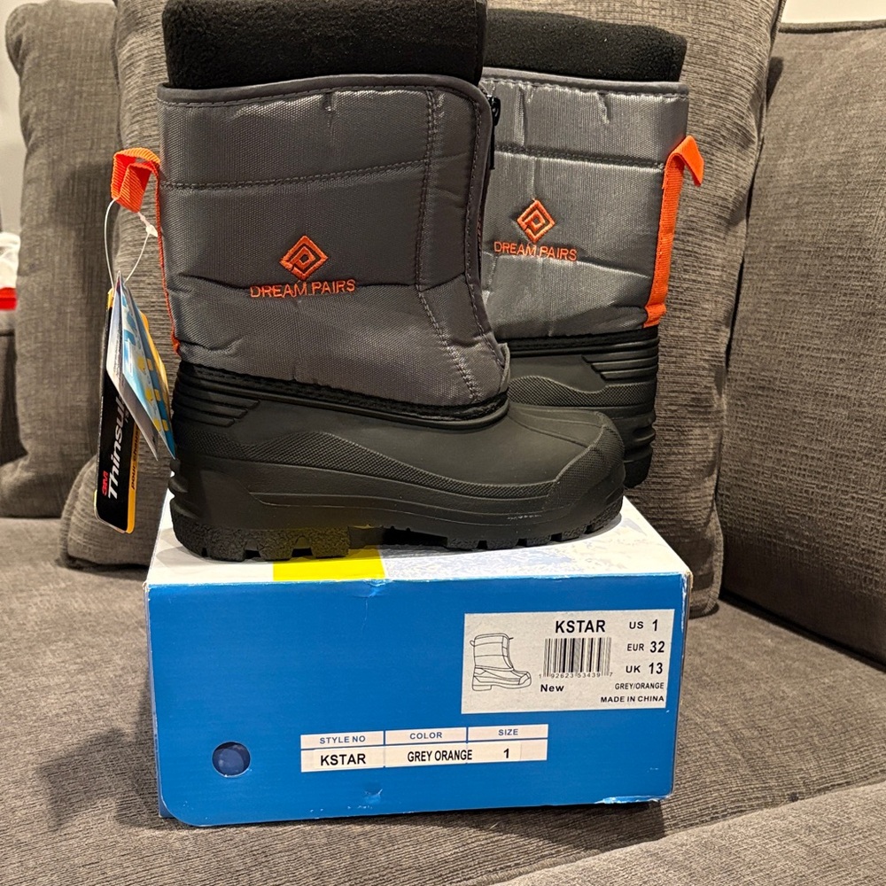 Dream Pairs Kids' Gray and Black Winter Boots with Orange Accents